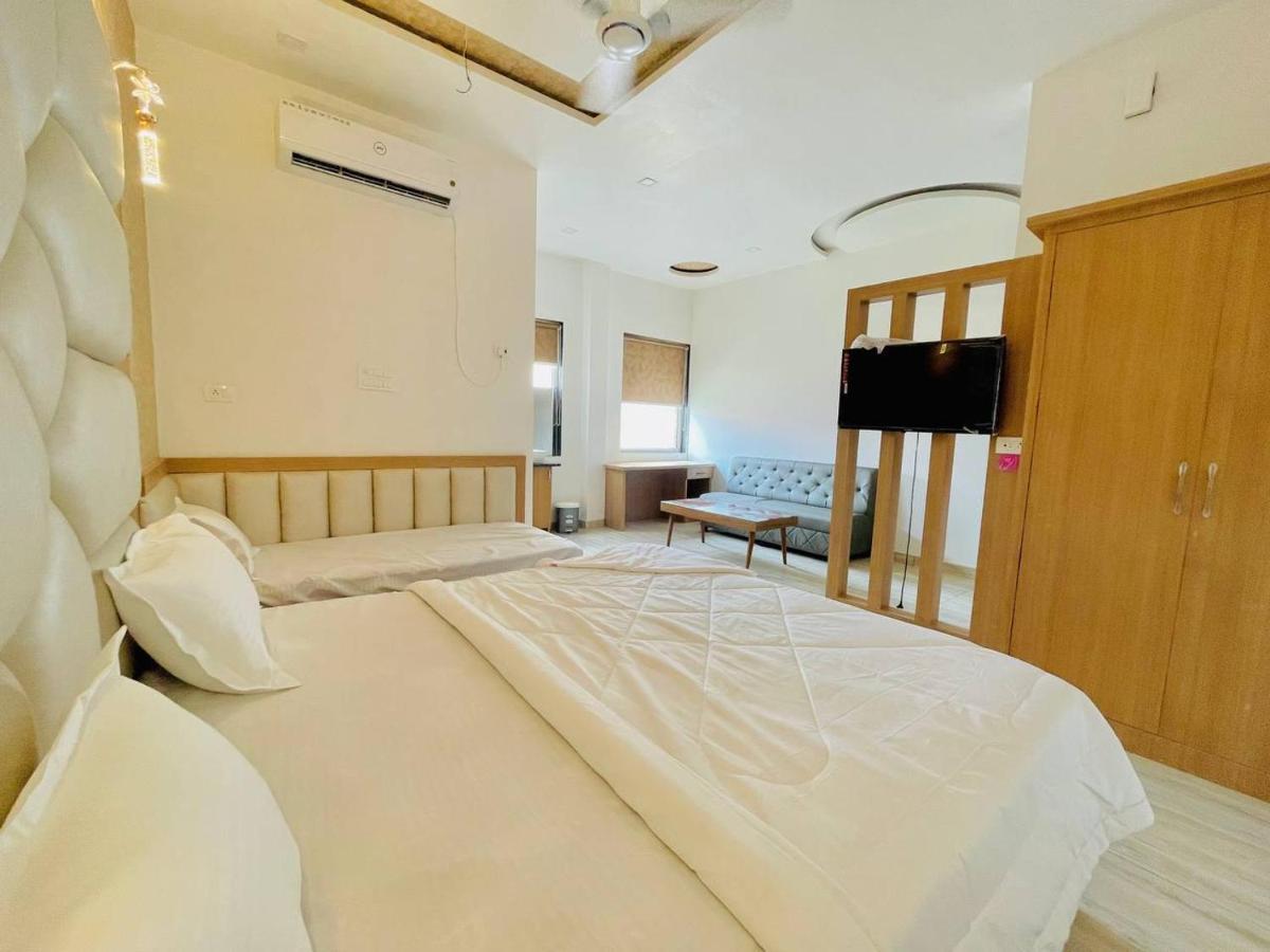 מטורה Hotel B P Emerald מראה חיצוני תמונה
