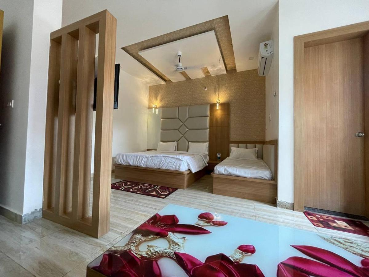 מטורה Hotel B P Emerald מראה חיצוני תמונה